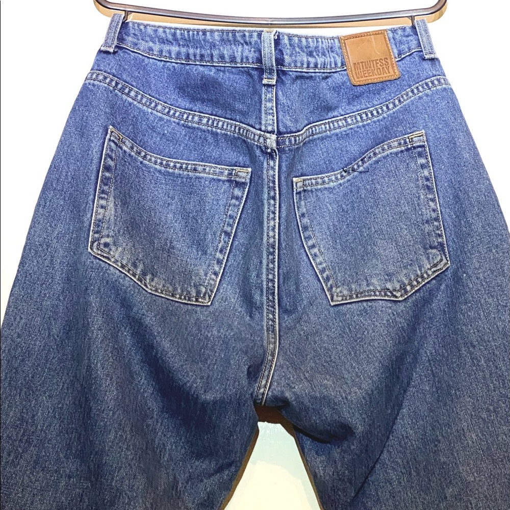 Weekday space straight jeans in sea blue